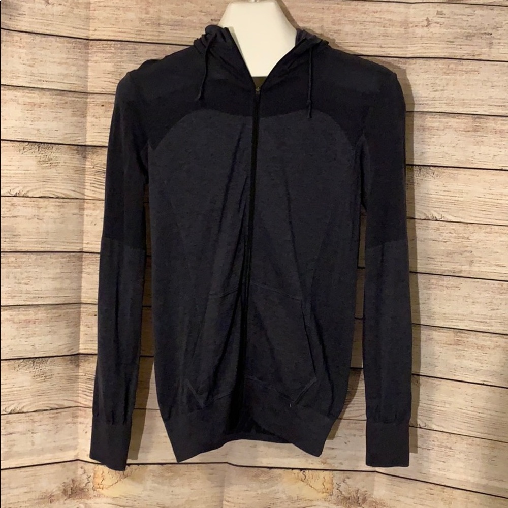 Nike Dri-Fit black zip-up hoodie with heathered gray panels, size S